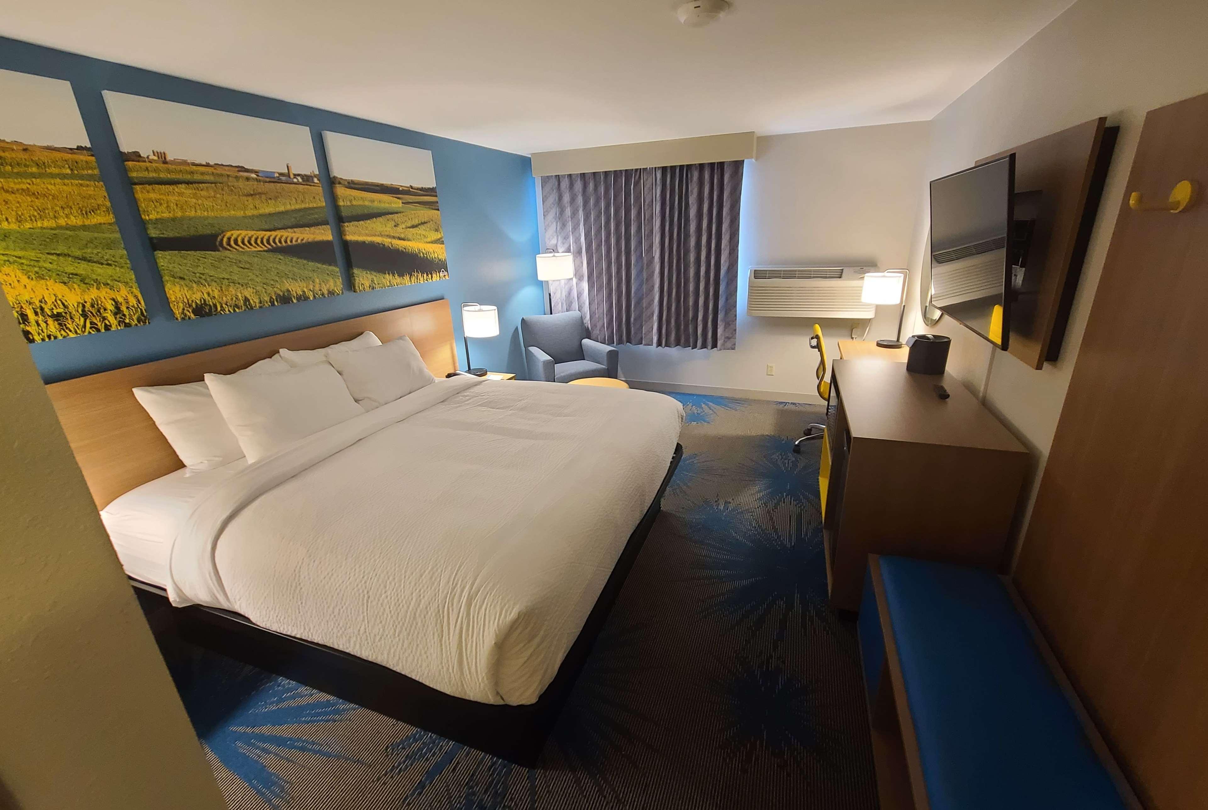 Days Inn By Wyndham Johnson Creek Buitenkant foto